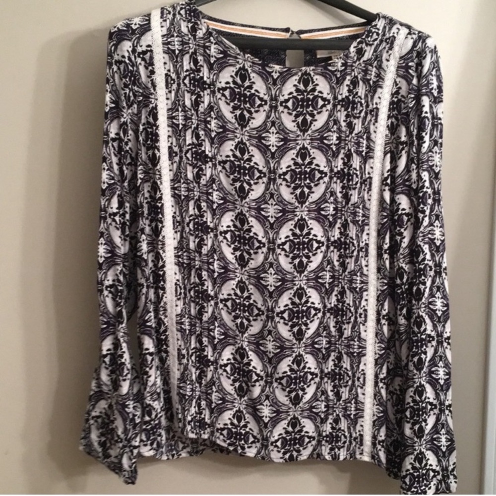 White Stuff Top Size 10 Black and White